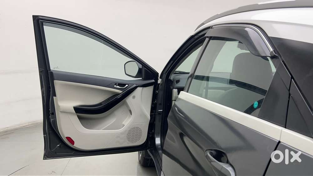 Tata Nexon 1.2 Revotron Xza Plus (o) Dual Tone, 2020, Petrol