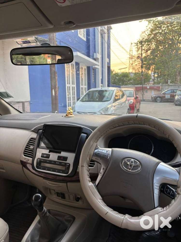 Toyota Innova 2.5 V 7 Str, 2014, Diesel