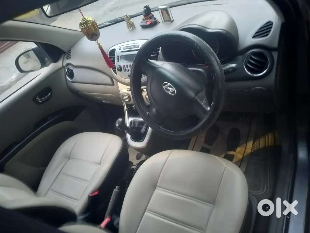Hyundai Grand I10 Sportz Petrol 2012