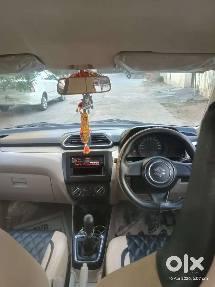 Maruti Suzuki Dzire 2017 Petrol Well Maintained