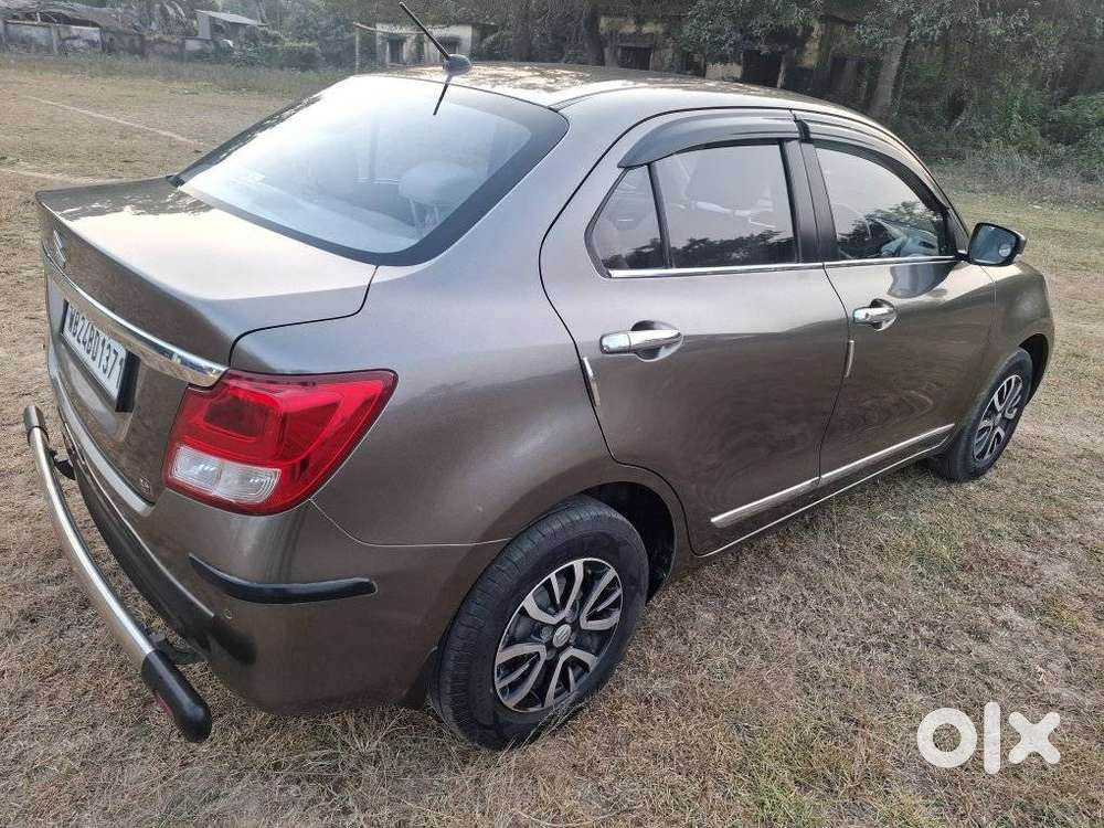 Maruti Suzuki Dzire 1.2 Vxi, 2022, Petrol