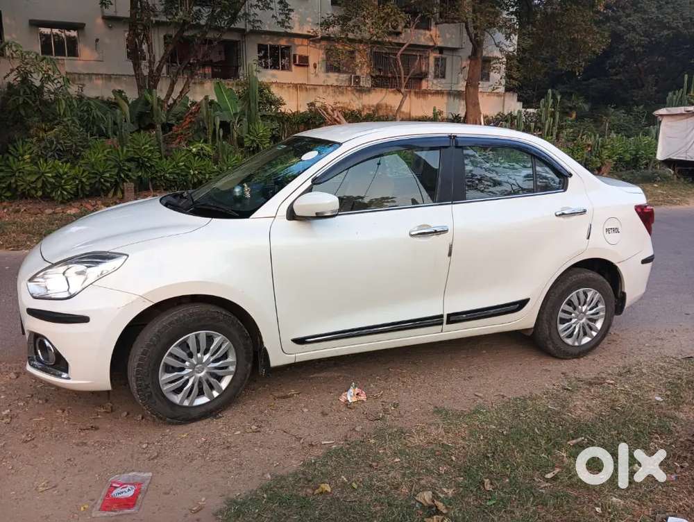 Maruti Suzuki Dzire Vxi 2022 Petrol 39000 Km Driven