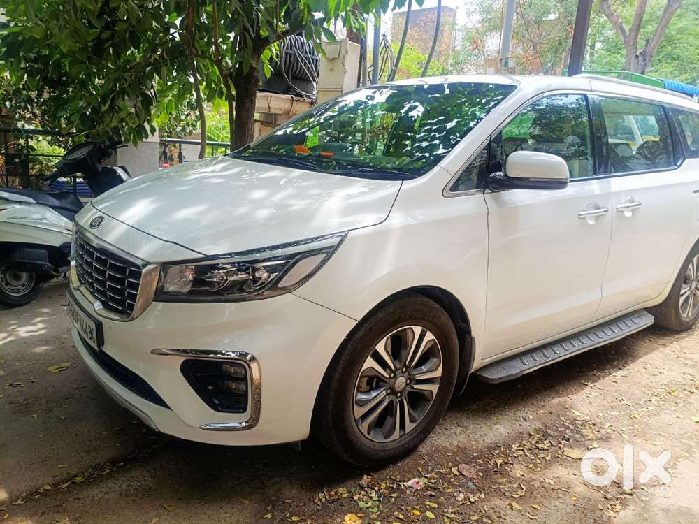 Kia Carnival Premium, 2021, Diesel