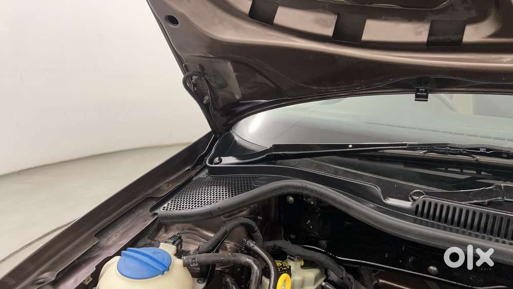 Volkswagen Polo 2009-2013 Petrol Comfortline 1.2l, 2016, Petrol