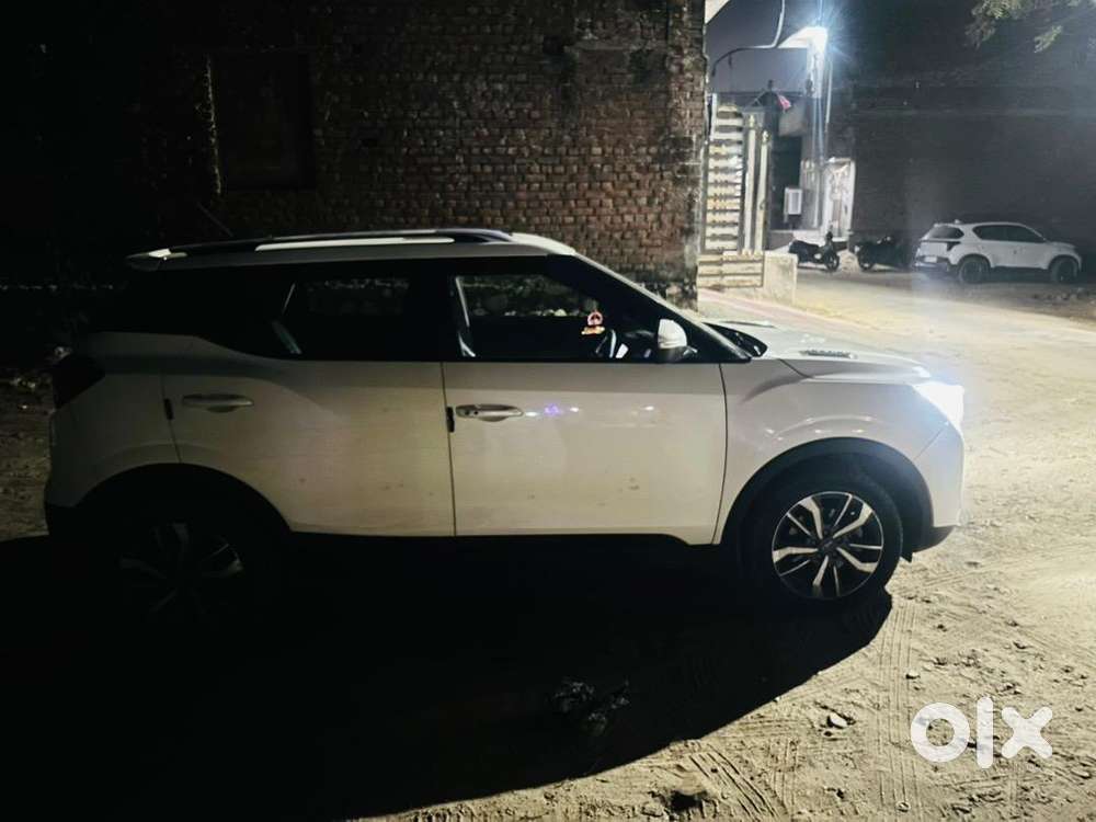Mahindra Petrol Manual 2020 Car