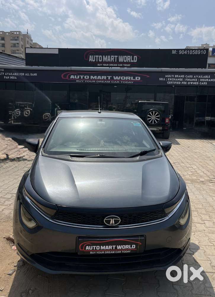 Tata Altroz 1.2 Xe Plus Petrol, 2022, Petrol