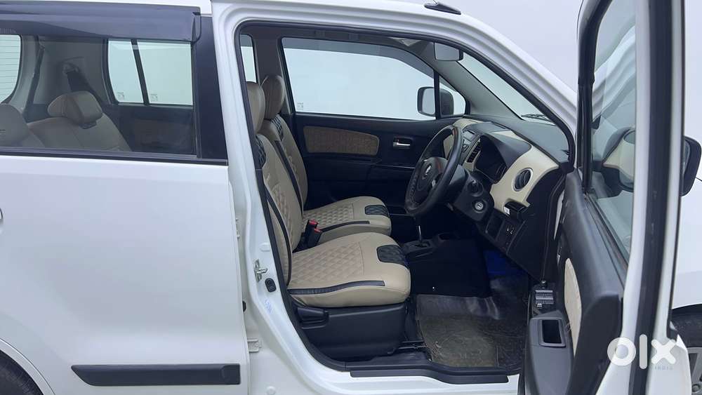 Maruti Suzuki Wagon R Vxi Amt1.2, 2018, Petrol