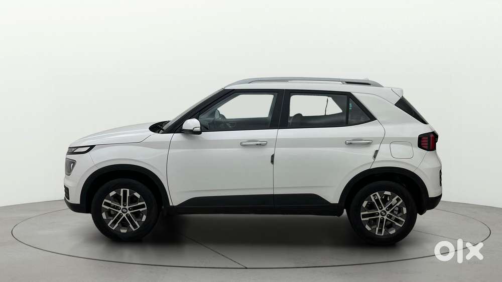 Hyundai Venue 1.0 Sx (o) Turbo Imt, 2023, Petrol