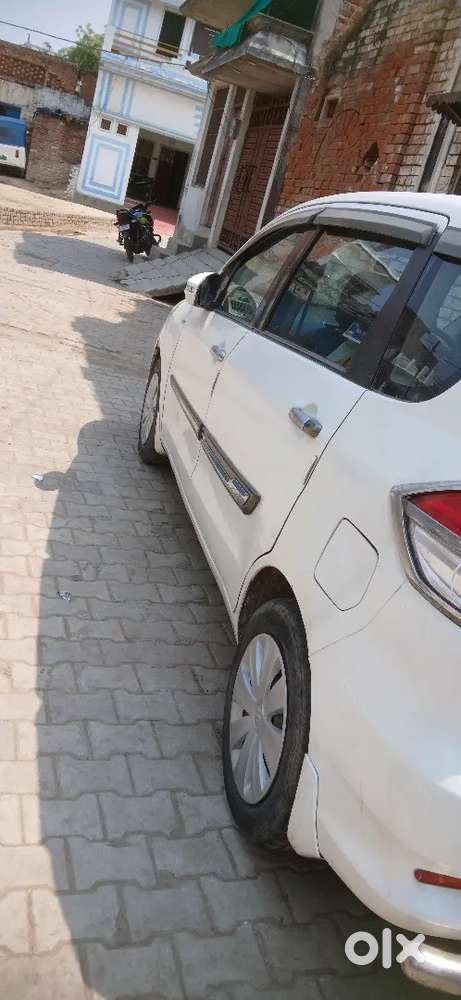 Maruti Suzuki Ertiga 2017