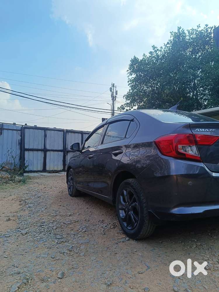 Honda Amaze Diesel Automatic Top And Variant