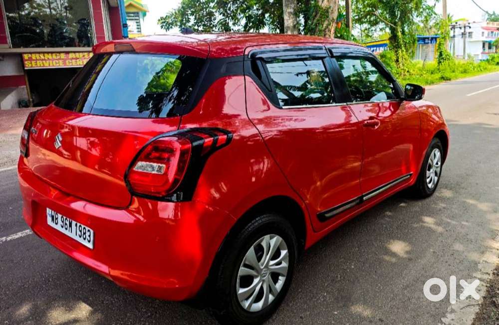 Maruti Suzuki Swift Vxi + Manual, 2019, Petrol