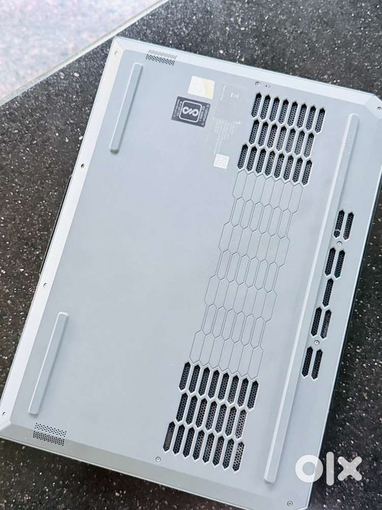 LENOVO LOQ