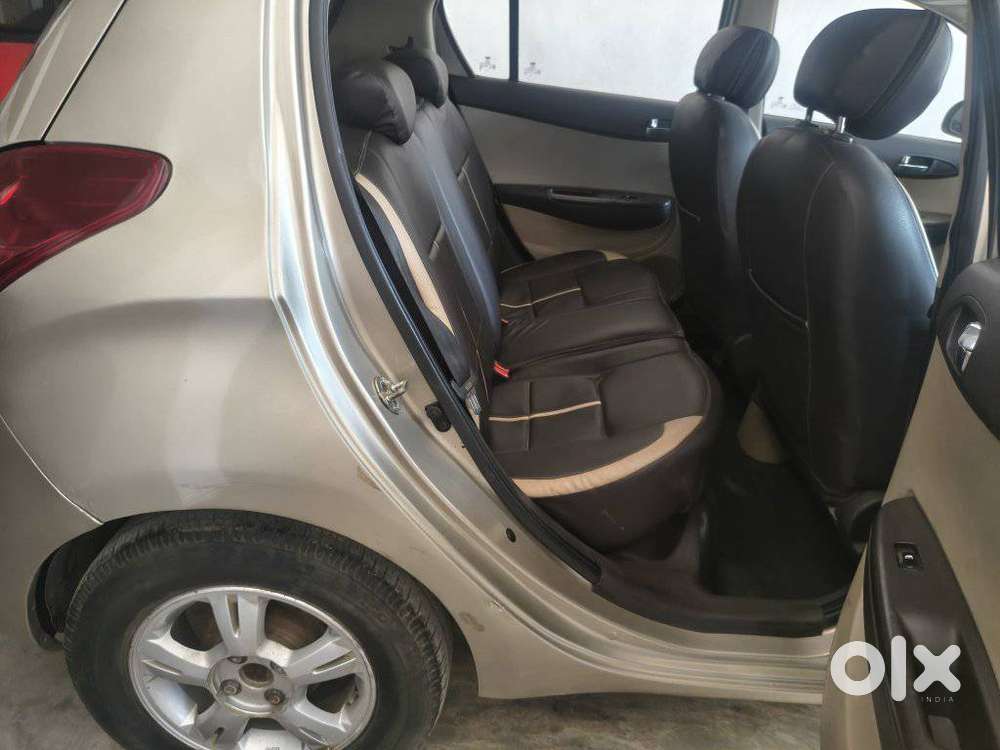Hyundai I20 2010-2012 1.2 Sportz Option, 2011, Petrol