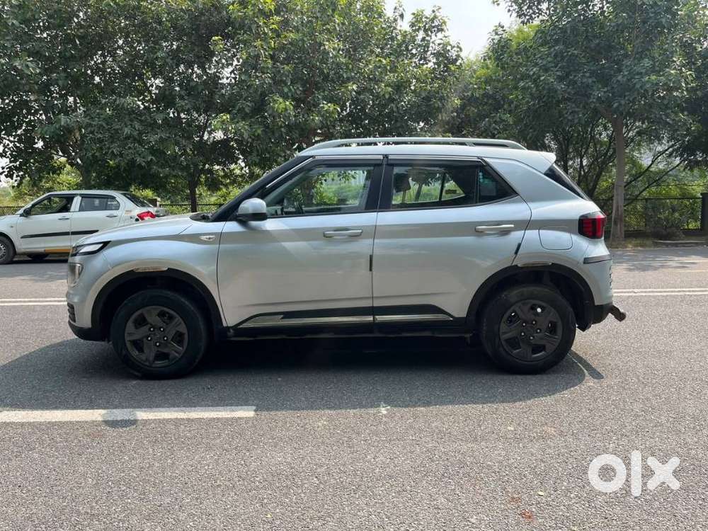 Hyundai Venue S Mt 1.2 Kappa, 2024, Petrol