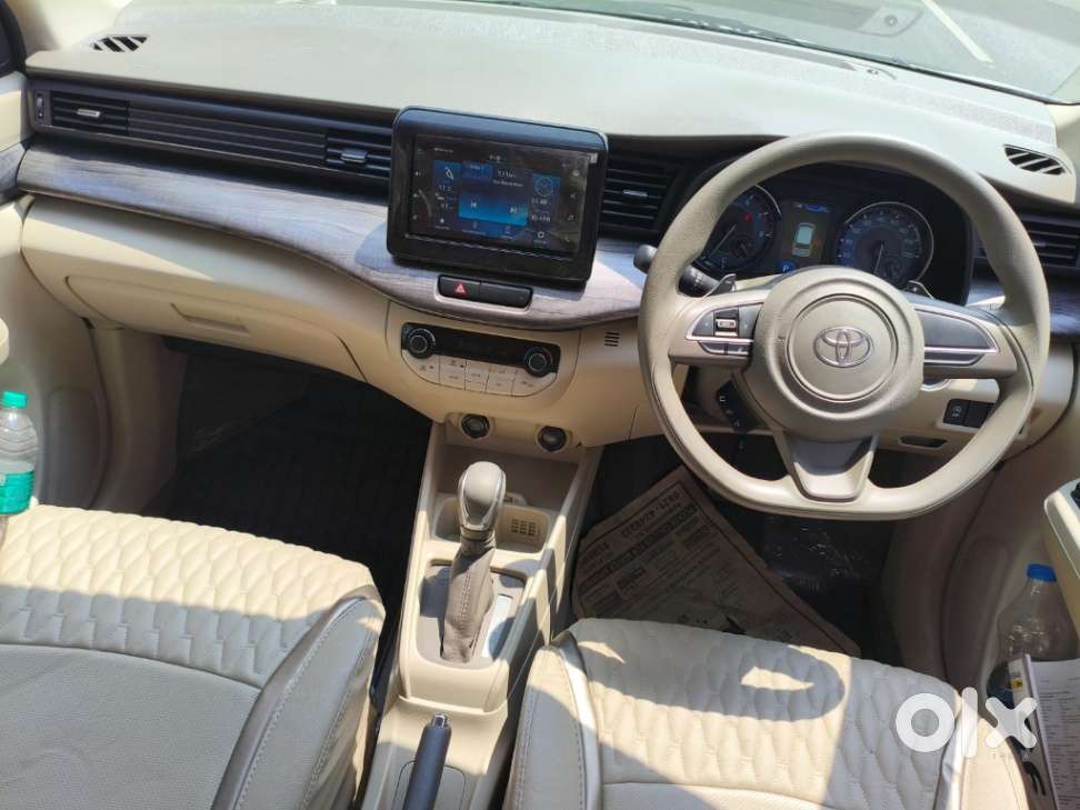 Toyota Rumion V At, 2024, Petrol