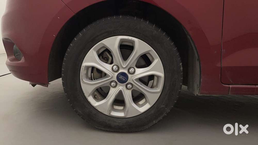 Ford Figo 1.2p Titanium Plus Mt, 2016, Petrol