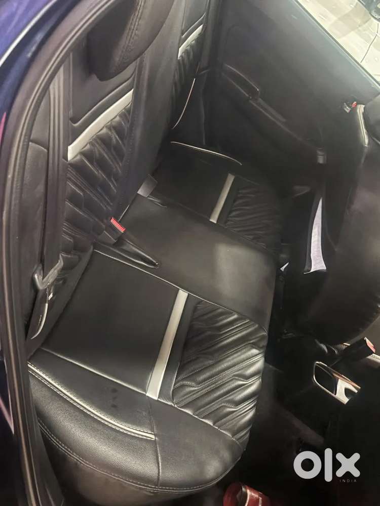 Maruti Suzuki Swift 1.3 Zxi, 2022, Petrol