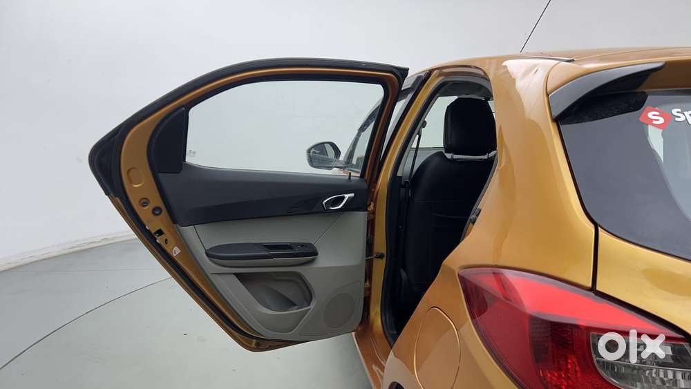 Tata Tiago Xz, 2016, Petrol