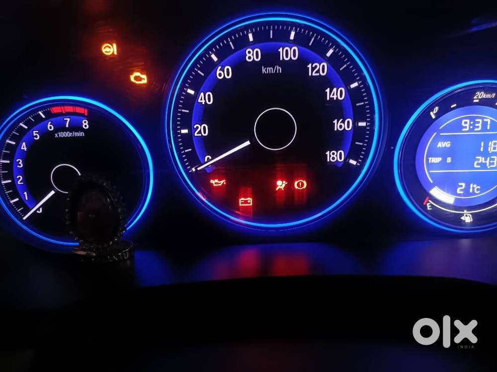 Fully Automatic Honda Cng Amaze (vx-cvt)-2018