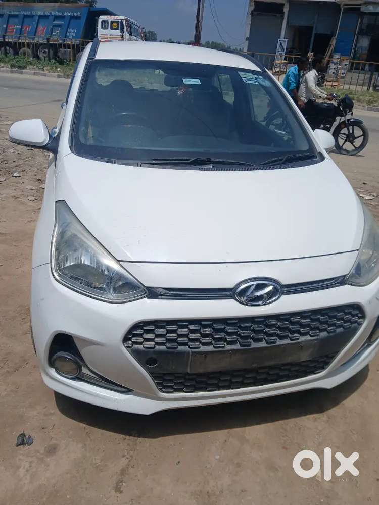 Hyundai Grand I10 Sportz 2017 Diesel
