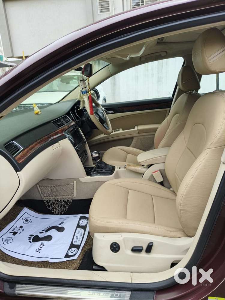 Skoda Superb 2013-2015 Elegance 2.0 Tdi Cr At, 2013, Diesel