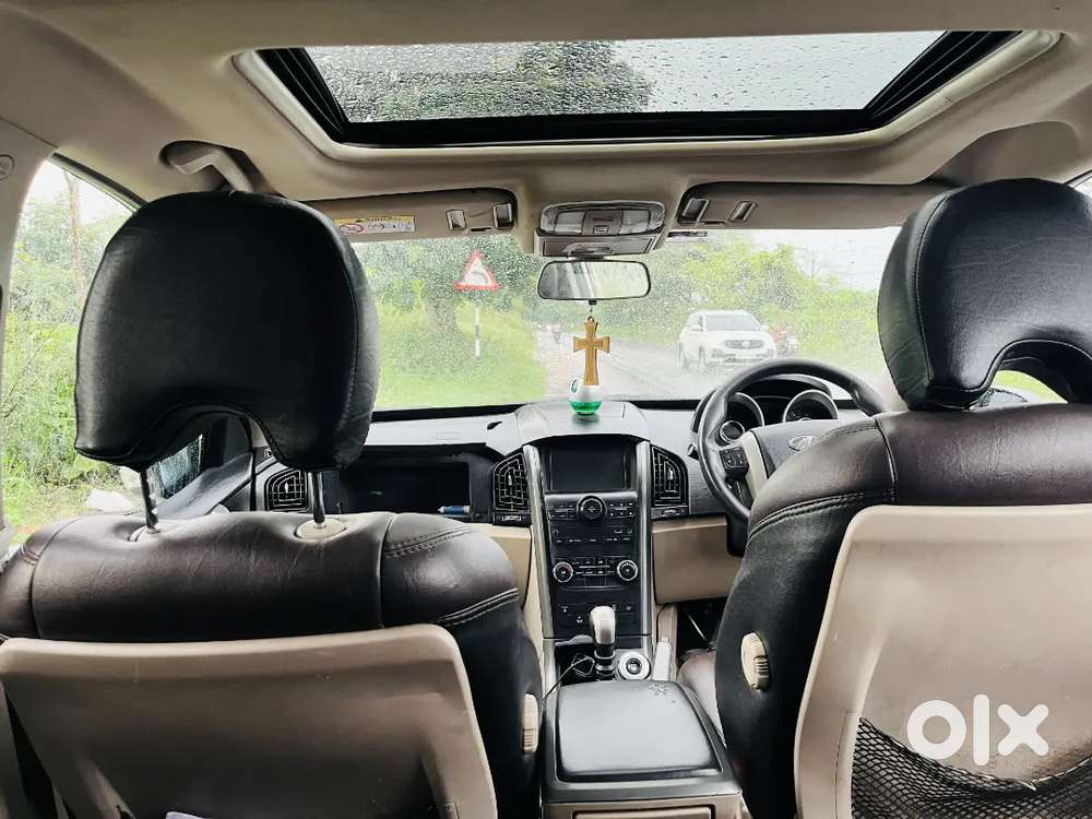 Mahindra Xuv500 2017 Diesel Well Maintained