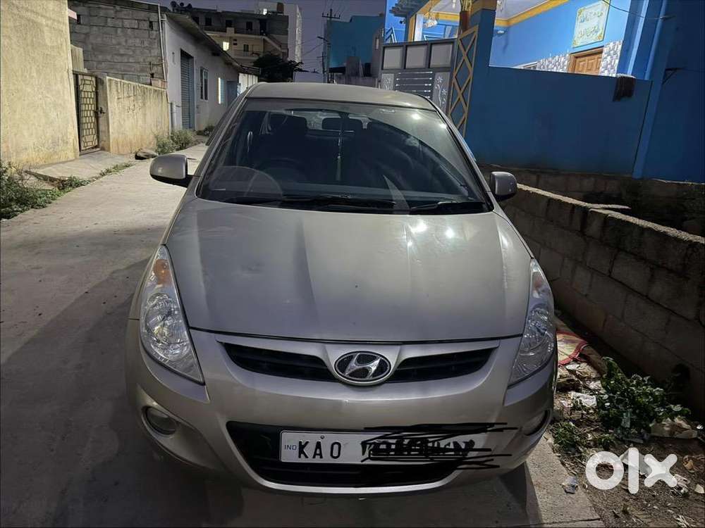 Hyundai I20 2010 118000 Km Driven