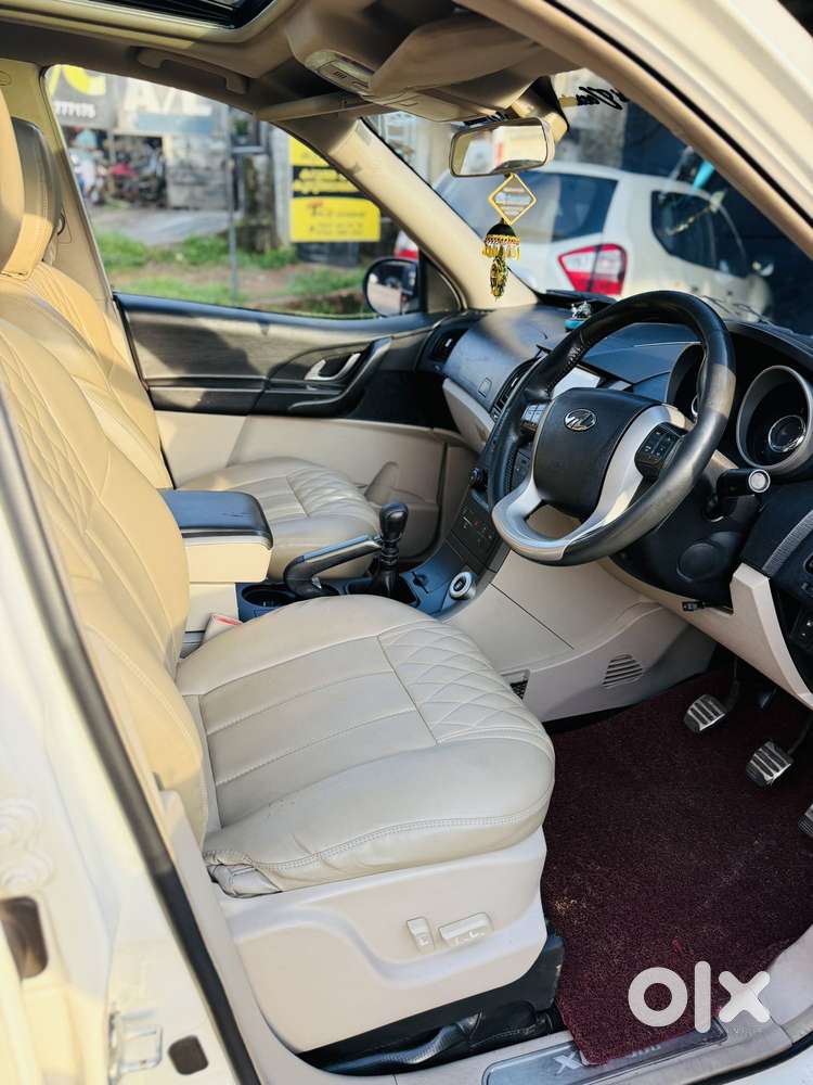 Mahindra Xuv500 2.2 W10, 2015, Diesel