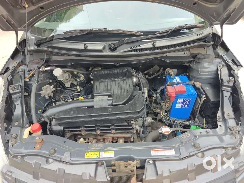 Swift Lxi Optional 
Pure Petrol
2016 December
1 St Owner
66000 Km Driv