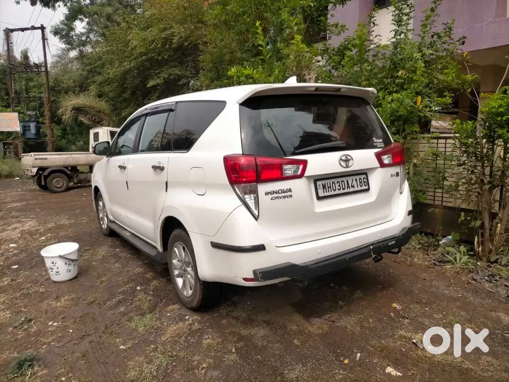 Toyota Innova Crysta 2019