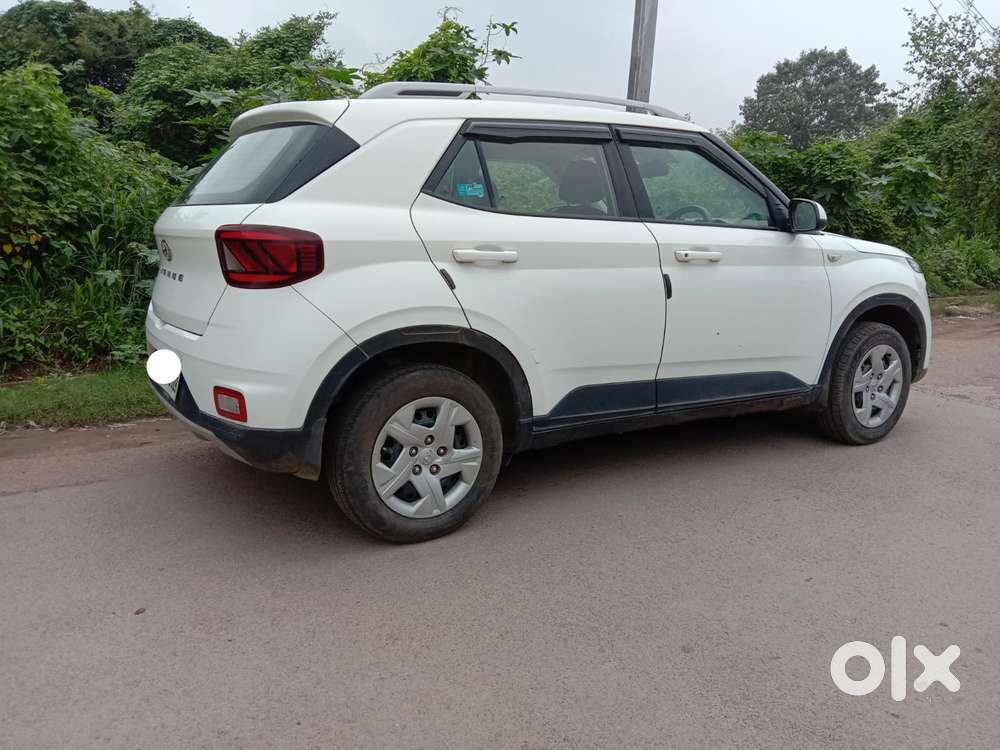 Hyundai Venue S Plus Mt 1.2 Kappa, 2021, Petrol