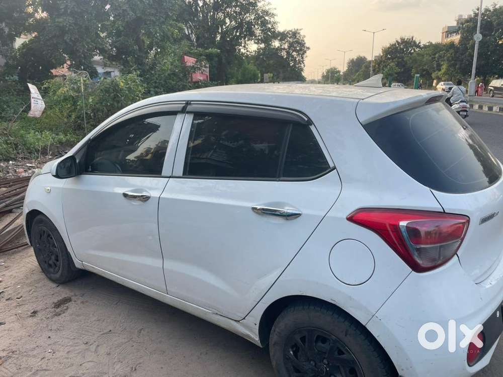 Hyundai Grand I10 2018 Petrol Well Maintained