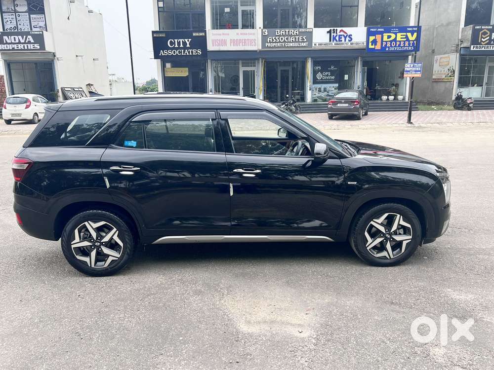 Hyundai Alcazar 2.0 Platinum (o) Petrol At 6 Str, 2021, Petrol