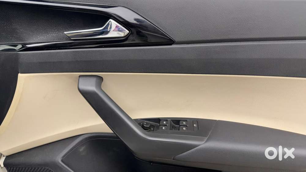Skoda Slavia 1.0 Tsi Style At, 2022, Petrol