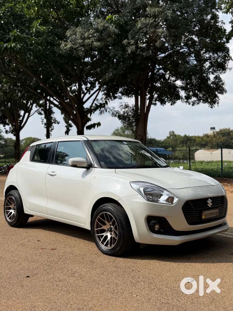 Maruti Suzuki Swift 1.3 Zxi, 2020, Petrol