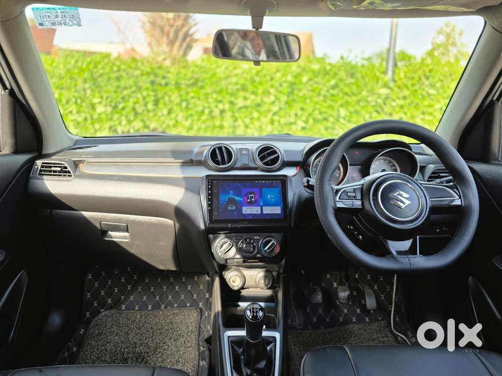 Maruti Suzuki Swift Vvt Vxi, 2021, Petrol