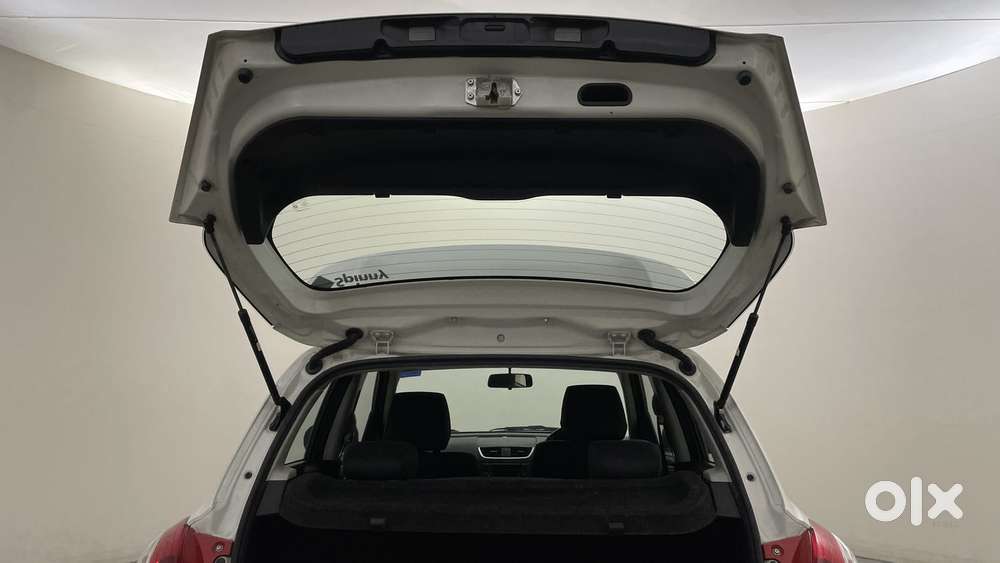 Maruti Suzuki Swift 1.3 Zxi, 2012, Petrol