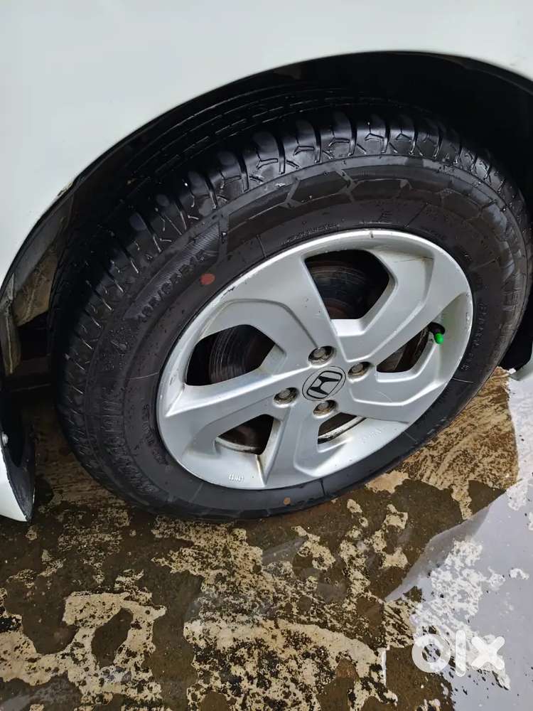 Honda City Vx Mt 2015 Full Insurance Sunroof New Tyre
