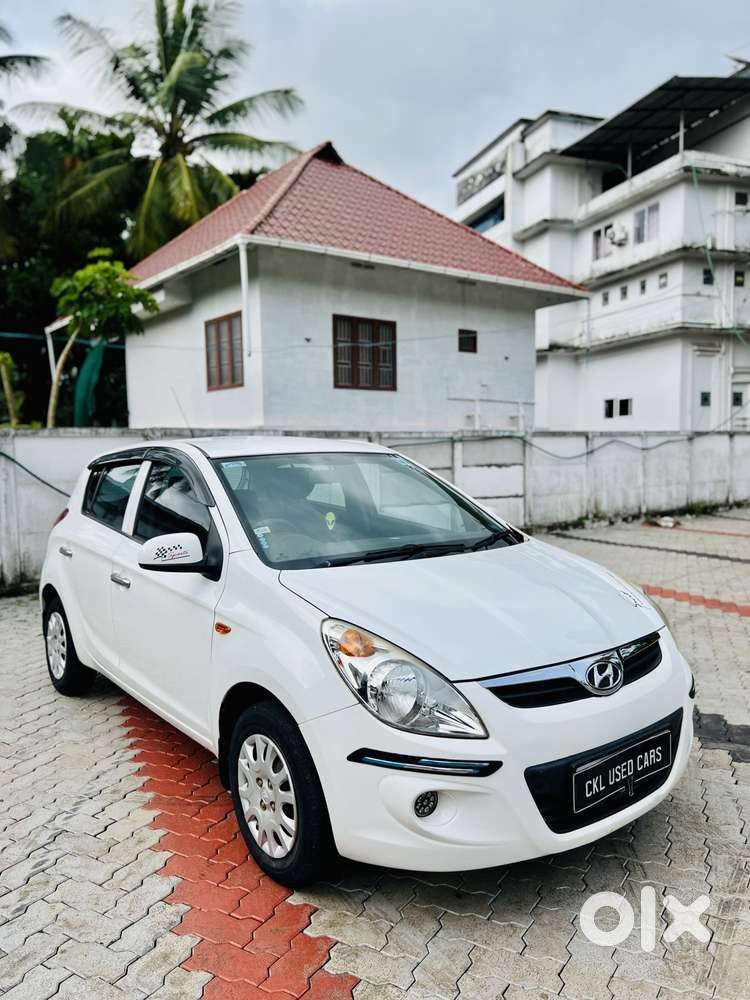 Hyundai I20 Magna, 2011, Petrol
