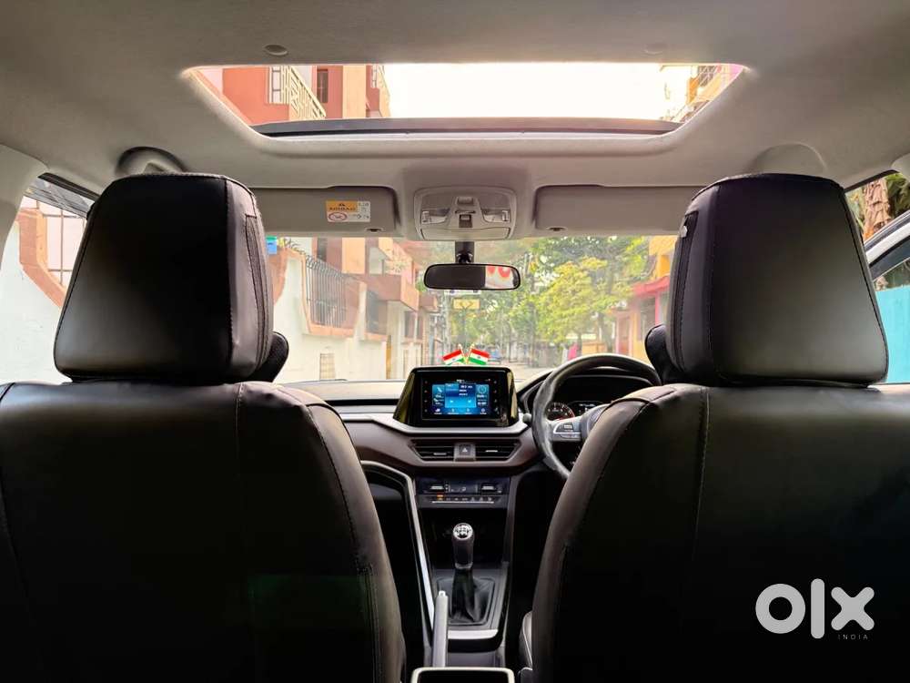 Maruti Suzuki Vitara Brezza 1.5 Zxi, 2023, Petrol