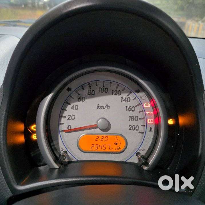 Maruti Suzuki Ritz Lxi, 2013, Petrol