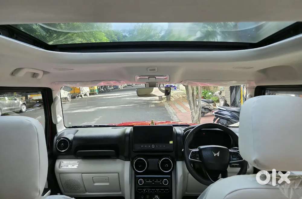 Mahindra Thar Roxx 2025