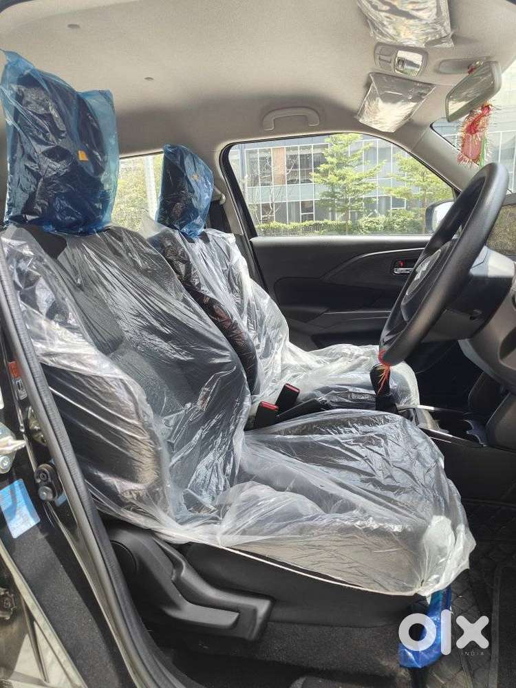 Maruti Suzuki Swift 1.2 Vxi (o), 2025, Petrol