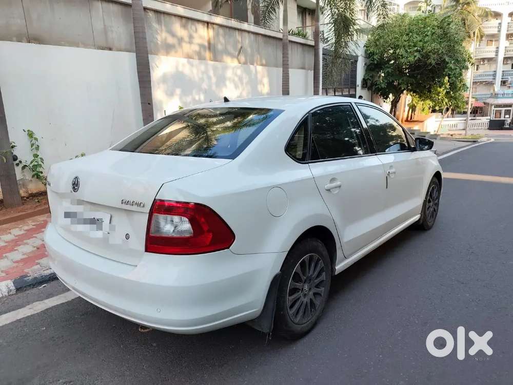 Skoda Rapid Style Plus 2016 Diesel Automatic