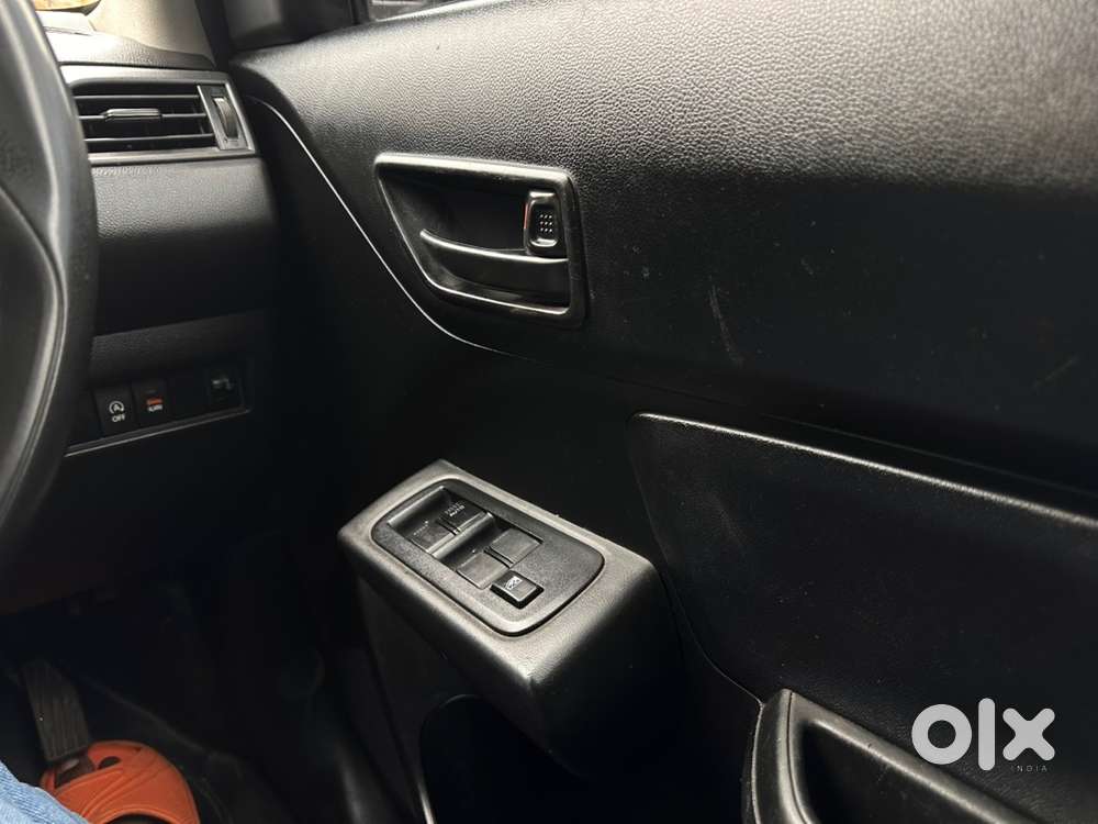 Maruti Swift Petrol 2021