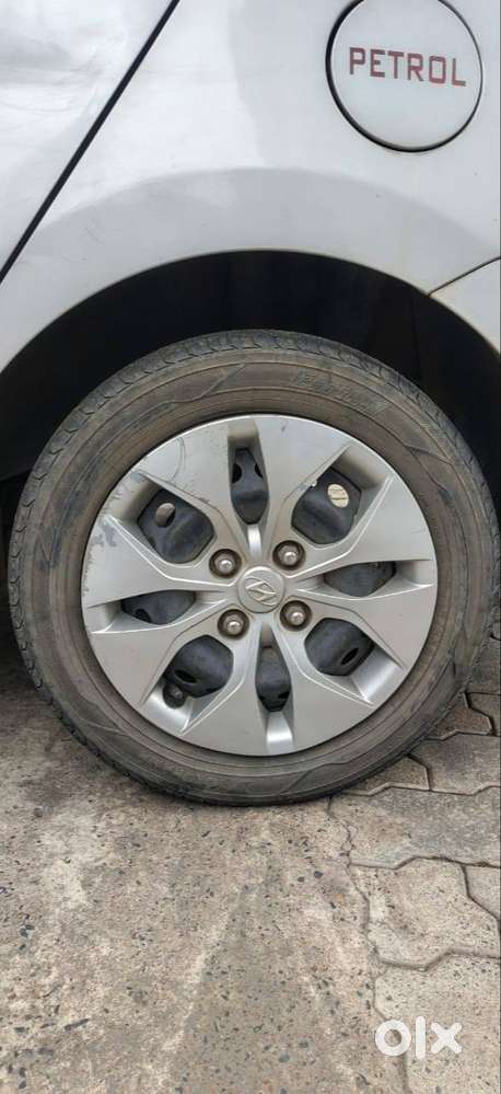 Hyundai Xcent 2015 Year