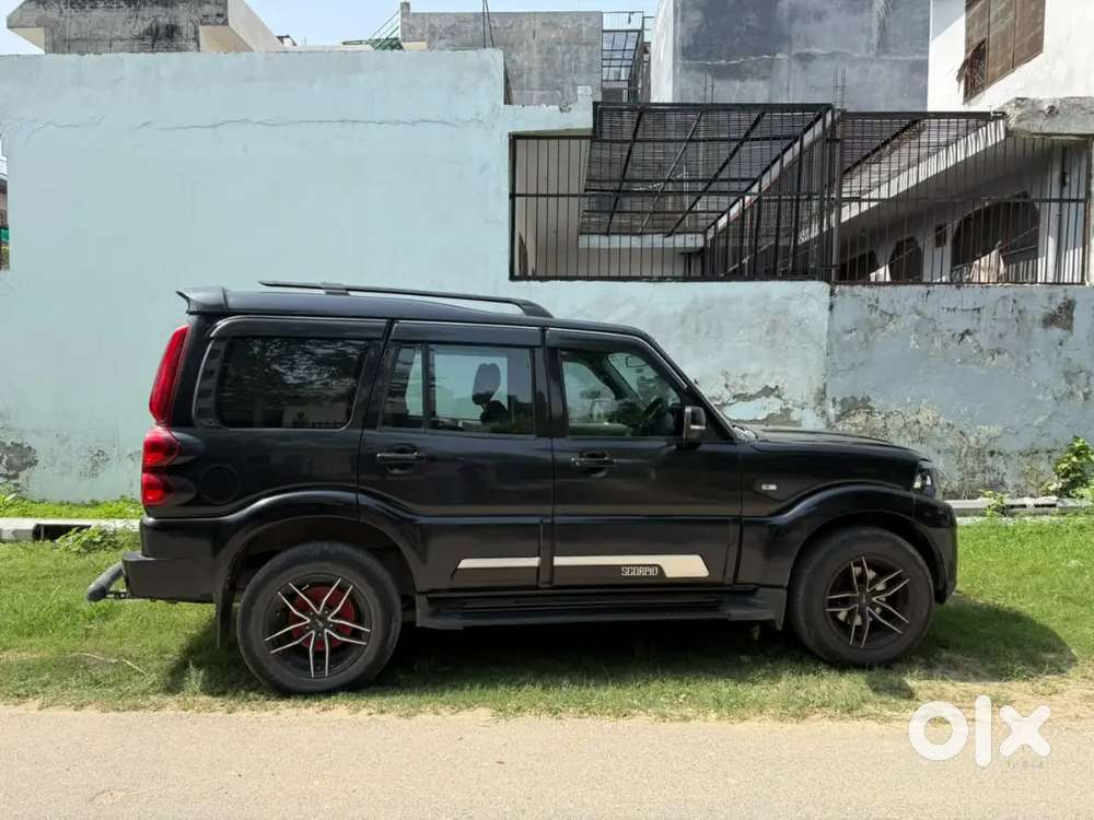 Mahindra Scorpio Classic 2022