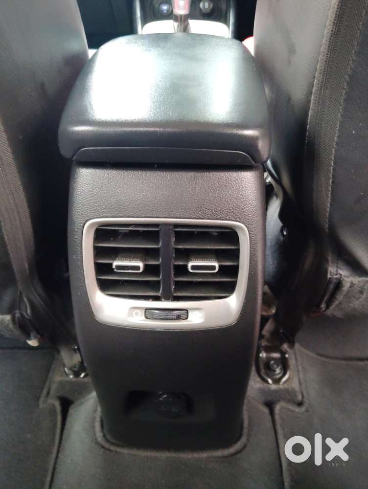 Hyundai Venue Sx Plus Turbo Dct, 2020, Petrol