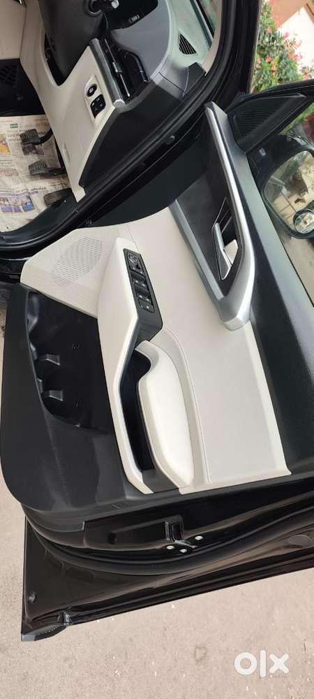 Kia Carens 1.5 Premium 7 Str, 2024, Petrol