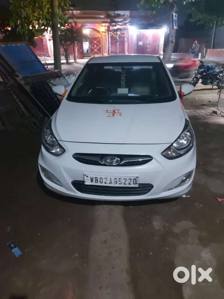 Hyundai Verna 2015